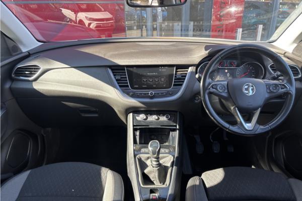 2022 Vauxhall Grandland X 1.2 Turbo Griffin Edition SUV 5dr Petrol Manual Euro 6 (s/s) (130 ps) - Harlekin Black, photo 10