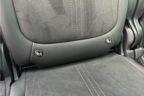 2022 Vauxhall Crossland 1.2 Turbo Ultimate SUV 5dr Petrol Auto Euro 6 (s/s) (130 ps) - Cloth/Alcantara, photo 33