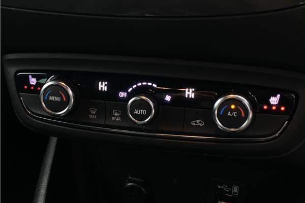2021 Vauxhall Crossland 1.2 Turbo Ultimate Nav SUV 5dr Petrol Auto Euro 6 (s/s) (130 ps) - Cloth/Alcantara, photo 16