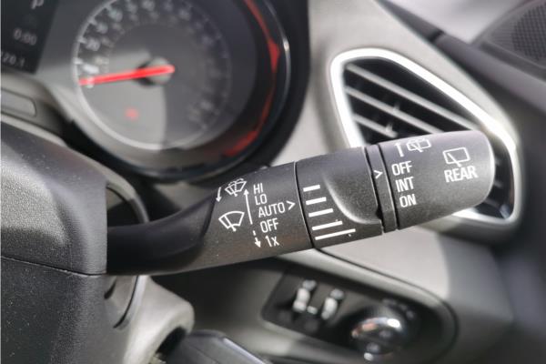 2021 Vauxhall Grandland X 1.2 Turbo SRi Nav SUV 5dr Petrol Auto Euro 6 (s/s) (130 ps) - Cloth, photo 28
