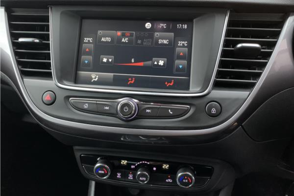 2019 Vauxhall Crossland X 1.2 Turbo Elite SUV 5dr Petrol Auto Euro 6 (s/s) (130 ps) - Cloth, photo 17