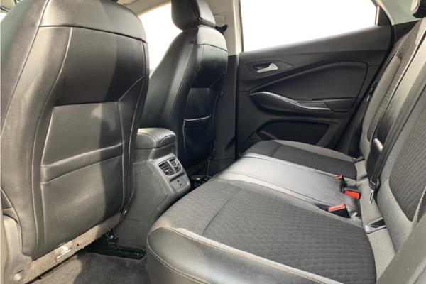 2019 Vauxhall Grandland X 1.2 Turbo GPF Sport Nav SUV 5dr Petrol Auto Euro 6 (s/s) (130 ps) - Cloth, photo 44