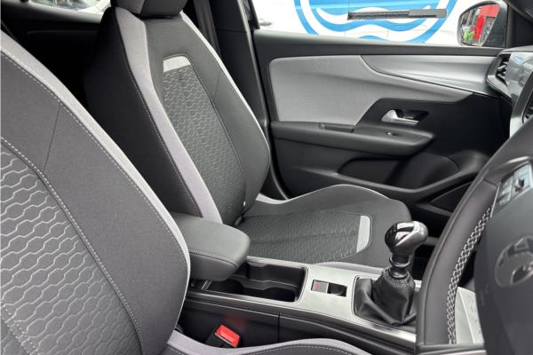 2025 Vauxhall Mokka 1.2 Turbo Griffin SUV 5dr Petrol Manual Euro 6 (s/s) (136 ps) - Minstral+jet Bk, photo 35