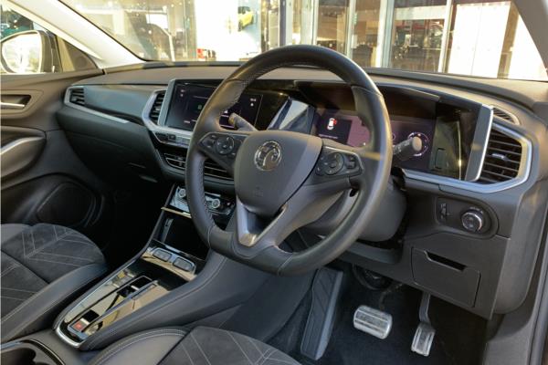 2023 Vauxhall Grandland 1.2 Turbo Ultimate SUV 5dr Petrol Auto Euro 6 (s/s) (130 ps) - Leather, photo 12