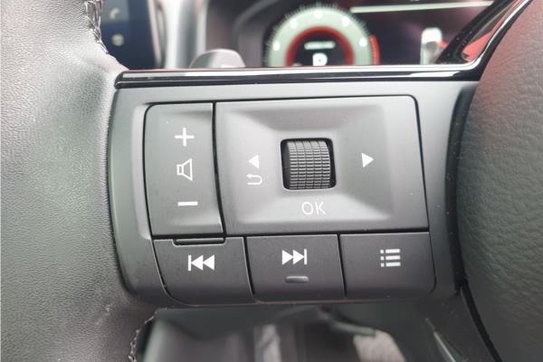 Non Franchise 2024 Nissan Qashqai 1.3 DIG-T MHEV N-Connecta SUV 5dr Petrol Hybrid XTRON Euro 6 (s/s) (158 ps) - Fabic - Cloth, photo 18