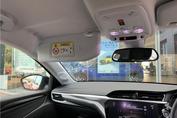 2021 Vauxhall Corsa 50kWh Elite Nav Premium Hatchback 5dr Electric Auto (7.4Kw Charger) (136 ps) - Cloth/Leather, photo 26