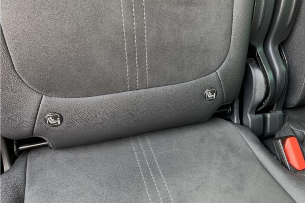 2021 Vauxhall Crossland 1.2 Turbo Ultimate Nav SUV 5dr Petrol Auto Euro 6 (s/s) (130 ps) - Cloth/Alcantara, photo 33