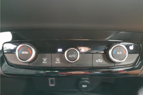 2023 Vauxhall Corsa-e 51kWh Ultimate Hatchback 5dr Electric Auto (156 ps) - Alcantara, photo 15