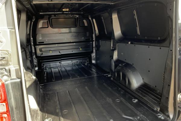 2021 Vauxhall Vivaro 2.0 Turbo D 3100 Sportive Panel Van 5dr Diesel Manual L2 H1 Euro 6 (s/s) (120 ps) - Cloth, photo 15