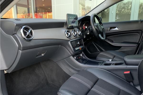 Non Franchise 2019 Mercedes-Benz GLA Class 1.6 GLA180 Urban Edition SUV 5dr Petrol 7G-DCT Euro 6 (s/s) (122 ps) - Mixed Leather - Fabric/Cloth, photo 15