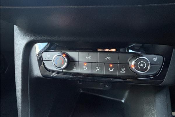 Vauxhall Corsa 5Dr HAT 1.2 HY TB 110 YS WP E-dct6 - Banda Marvel Bl, photo 15
