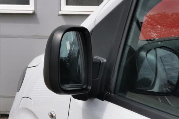 2024 Vauxhall Vivaro Electric 3100 75kWh Pro Panel Van 6dr Electric Auto SWB H1 (7.4kW Charger) (136 ps) - Curtiba Grey, photo 41