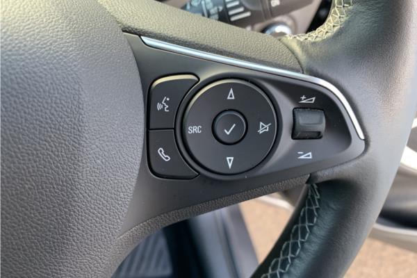 2020 Vauxhall Crossland X 1.2 Turbo Griffin SUV 5dr Petrol Auto Euro 6 (s/s) (130 ps) - Cloth, photo 19