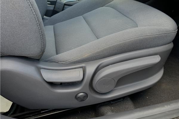 Non Franchise 2021 Hyundai IONIQ 1.6 h-GDi Premium Hatchback 5dr Petrol Hybrid DCT Euro 6 (s/s) (141 ps) - Fabic - Cloth, photo 29