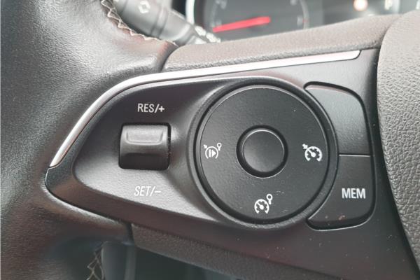 2020 Vauxhall Grandland X 1.2 Turbo SRi Nav SUV 5dr Petrol Auto Euro 6 (s/s) (130 ps) - Cloth, photo 18