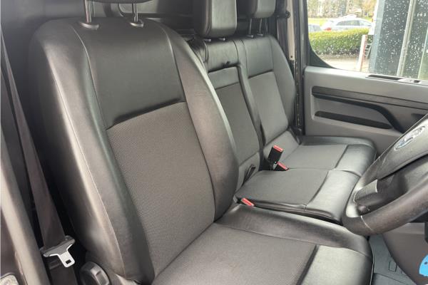 2019 Vauxhall Vivaro 1.5 Turbo D 2900 Sportive Panel Van 5dr Diesel Manual L2 H1 Euro 6 (s/s) (100 ps) - Cloth, photo 32