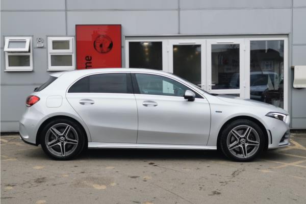Non Franchise 2020 Mercedes-Benz A Class 1.3 A250e 15.6kWh AMG Line (Premium 2) Hatchback 5dr Petrol Plug-in Hybrid 8G-DCT Euro 6 (s/s) (218 ps) - Mixed Leather - Fabric/Cloth, photo 9