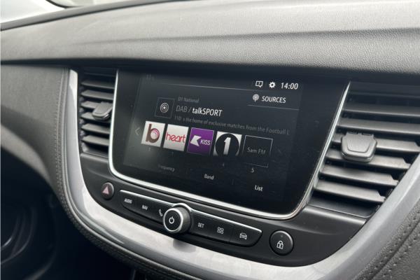 2020 Vauxhall Grandland X 1.2 Turbo SRi Nav SUV 5dr Petrol Auto Euro 6 (s/s) (130 ps) - Cloth, photo 37