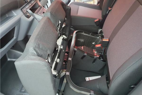 2024 Vauxhall Vivaro-e 3100 75kWh Dynamic Auto L1 H1 6dr (7.4kW Charger) - Curtiba Grey, photo 32