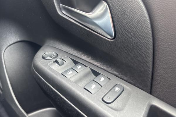 2022 Vauxhall Corsa 1.2 Turbo Elite Edition Hatchback 5dr Petrol Auto Euro 6 (s/s) (100 ps) - Cloth, photo 22