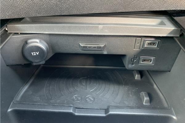 2023 Vauxhall Astra Electric 54kWh Ultimate Hatchback 5dr Electric Auto (156 ps) - Black Alcantara, photo 24