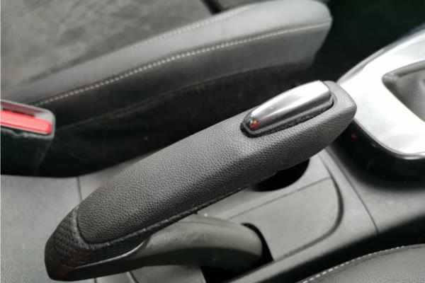 2023 Vauxhall Crossland 1.2 Turbo Ultimate SUV 5dr Petrol Auto Euro 6 (s/s) (130 ps) - Alcantara, photo 31