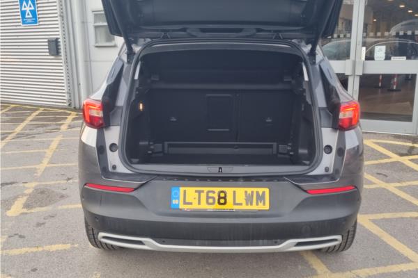2018 Vauxhall Grandland X 1.2 Turbo Sport Nav Euro 6 (s/s) 5dr - Berson Black, photo 13