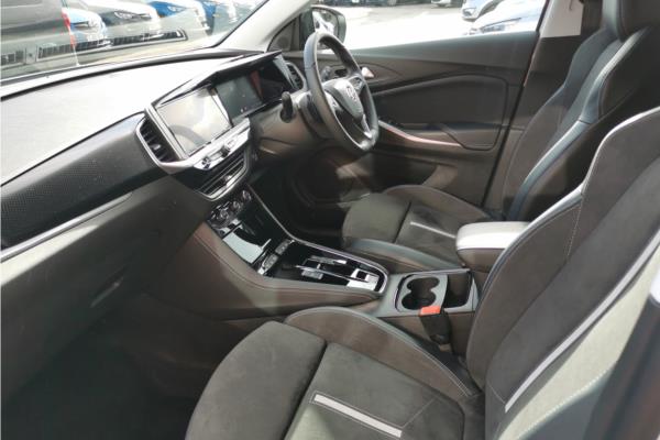 2023 Vauxhall Grandland 1.6 14.2kWh GSe SUV 5dr Petrol Plug-in Hybrid Auto AWD Euro 6 (s/s) (300 ps) - Black Alcantara, photo 15