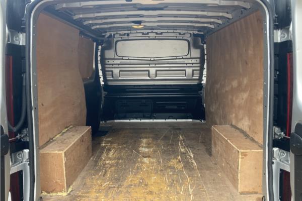 2018 VAUXHALL VIVARO - Cloth, photo 14