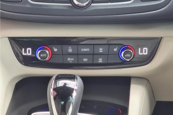 2017 VAUXHALL INSIGNIA - Leather, photo 16