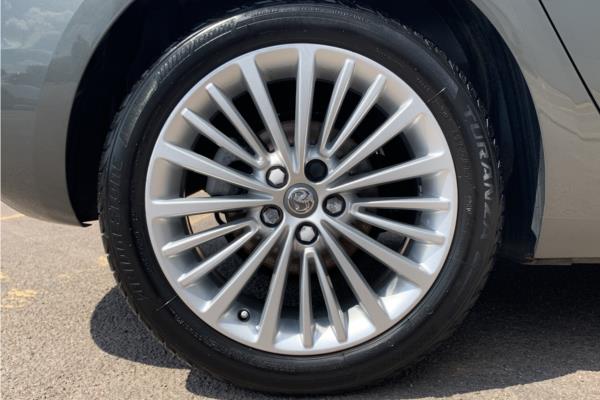 2019 Vauxhall Astra 1.4i Turbo GPF Elite Nav Hatchback 5dr Petrol Auto Euro 6 (s/s) (150 ps) - Leather, photo 20