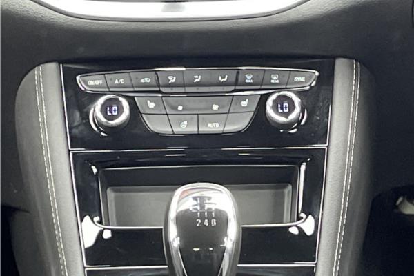 2019 VAUXHALL ASTRA - Leather, photo 16