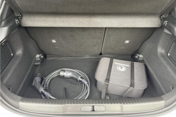 2022 Vauxhall Mokka-e 50kWh SRi Premium SUV 5dr Electric Auto (136 ps) - Cloth, photo 40