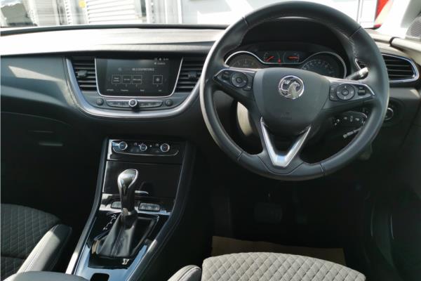 2020 Vauxhall Grandland X 1.2 Turbo SRi Nav SUV 5dr Petrol Auto Euro 6 (s/s) (130 ps) - Cloth, photo 11