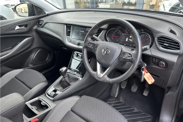 2020 Vauxhall Grandland X 1.2 Turbo SRi Nav SUV 5dr Petrol Manual Euro 6 (s/s) (130 ps) - Cloth, photo 12