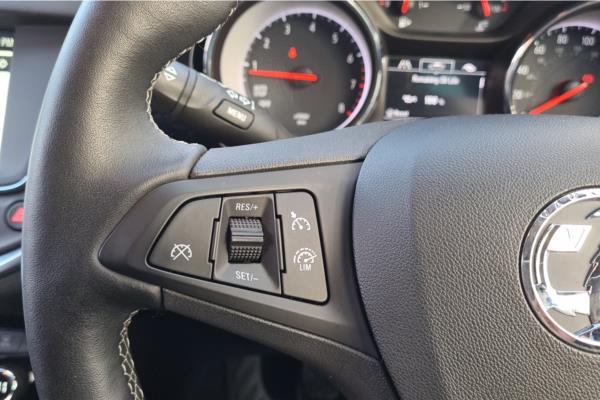 2019 VAUXHALL ASTRA - Cloth, photo 18