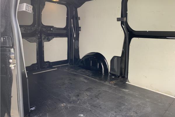 2020 Vauxhall Vivaro 2.0 Turbo D 3100 Elite Panel Van 5dr Diesel Auto L1 Euro 6 (s/s) (180 ps) - Cloth, photo 13
