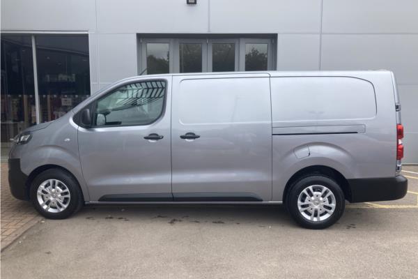 2020 VAUXHALL VIVARO - Cloth, photo 4