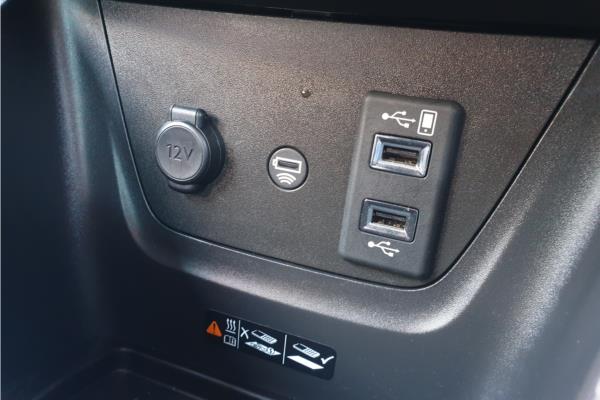 2021 Vauxhall Crossland 1.2 Turbo Elite Nav SUV 5dr Petrol Auto Euro 6 (s/s) (130 ps) - Cloth, photo 38