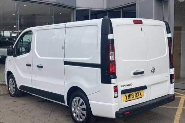 2018 VAUXHALL VIVARO - Cloth, photo 6