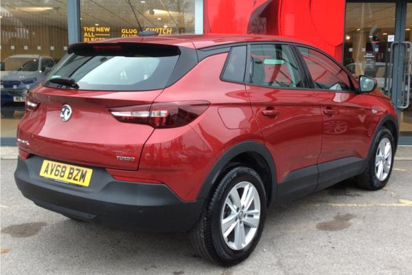2018 Vauxhall Grandland 1.2T SE 5dr - Cloth, photo 8
