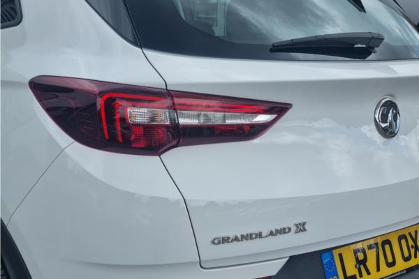 2020 Vauxhall Grandland X 1.2 Turbo SE SUV 5dr Petrol Auto Euro 6 (s/s) (130 ps) - Berson Black, photo 26