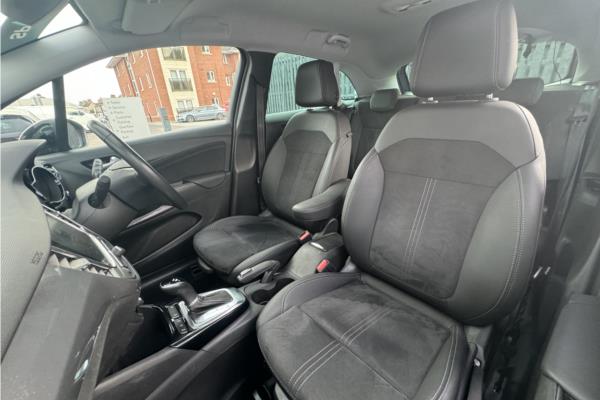 2022 Vauxhall Crossland 1.2 Turbo Ultimate SUV 5dr Petrol Auto Euro 6 (s/s) (130 ps) - Cloth/Alcantara, photo 46