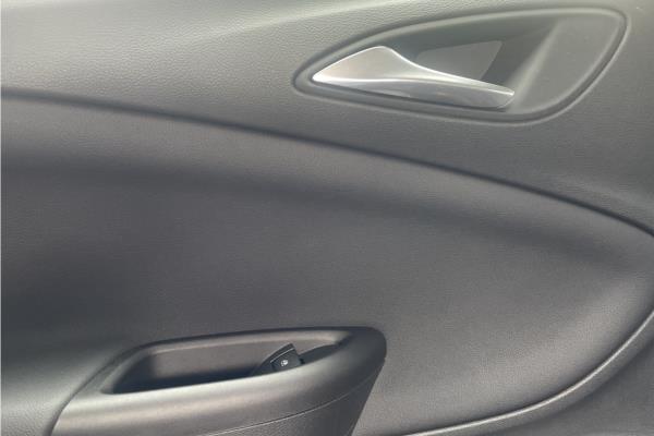 2019 Vauxhall Astra 1.4i Turbo GPF Elite Nav Hatchback 5dr Petrol Auto Euro 6 (s/s) (150 ps) - Leather, photo 24