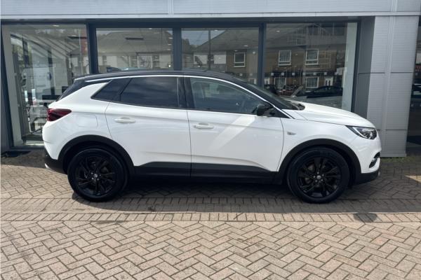 2021 Vauxhall Grandland X 1.2 Turbo SRi Nav SUV 5dr Petrol Manual Euro 6 (s/s) (130 ps) - Cloth, photo 9