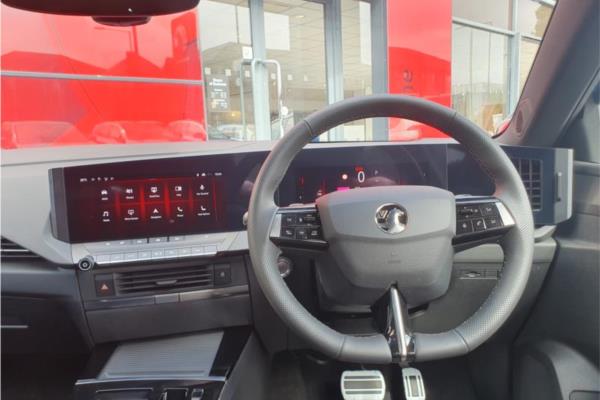 2024 Vauxhall Astra 1.2 Turbo Ultimate Sports Tourer 5dr Petrol Auto Euro 6 (s/s) (130 ps) - Alcantara Seat, photo 10