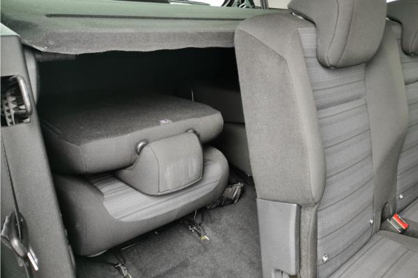 2021 Vauxhall Combo Life 1.5 Turbo D SE MPV 5dr Diesel Manual Euro 6 (s/s) (7 Seat) (100 ps) - Cloth, photo 36