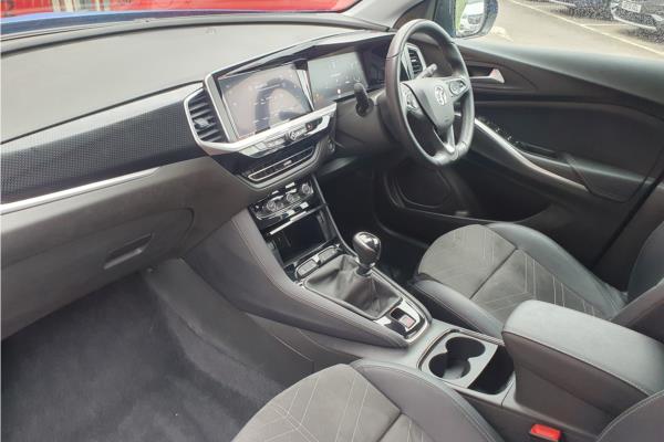 2023 Vauxhall Grandland - Alcantara Jet Black Cloth, Jet Black, photo 15