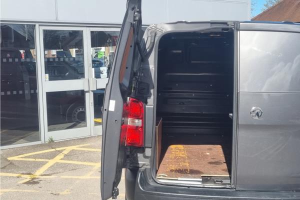 2019 Vauxhall Vivaro 1.5 Turbo D 2700 Edition Panel Van 5dr Diesel Manual L1 H1 Euro 6 (s/s) (120 ps) - Cloth, photo 13