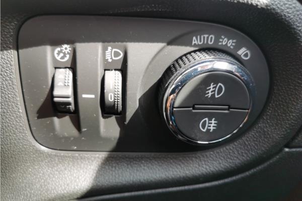 2021 Vauxhall Grandland X 1.2 Turbo SRi Nav SUV 5dr Petrol Auto Euro 6 (s/s) (130 ps) - Cloth, photo 21